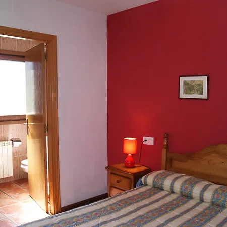Pensio Samarra Πανσιόν 3*